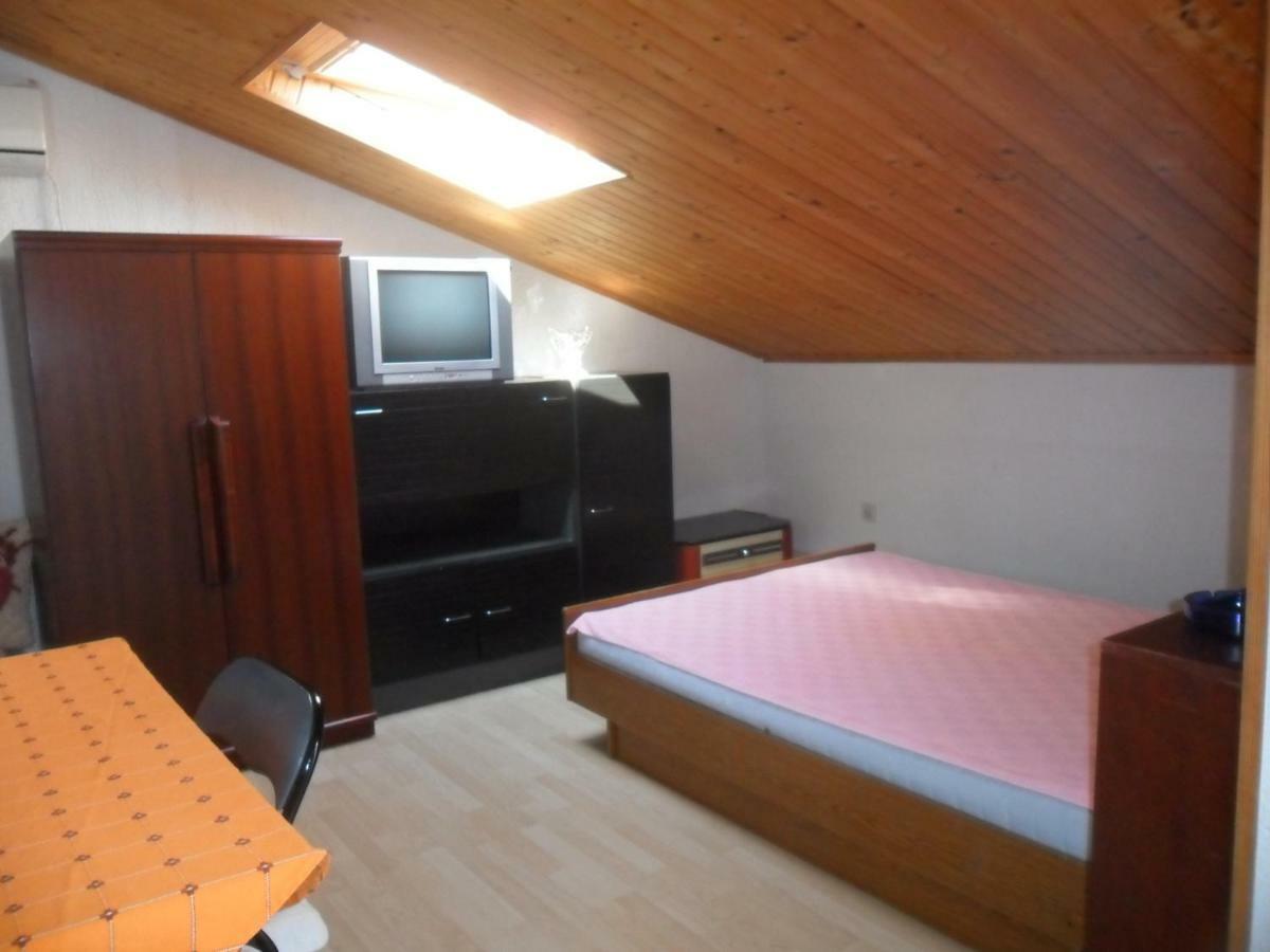 Apartments Simpa Нівице Екстер'єр фото